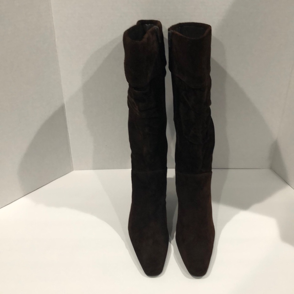 White Mt Heeled Boots